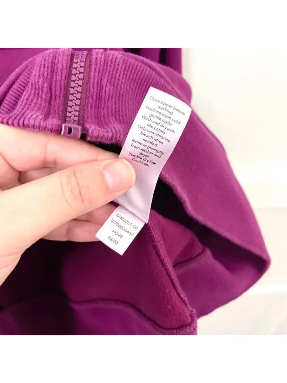 Athleta this gently